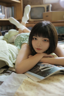 漂亮的保姆电视剧嫩草
